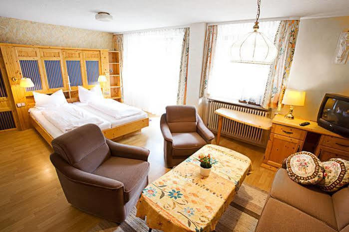 Bogensporthotel "Bad" Eisenbach  Eksteriør bilde